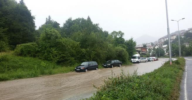 Поради подобряване на метеорологичните условия и намаляване нивото на реките
