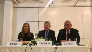 Обучават безплатно 25 български ученици на туризъм в Германия