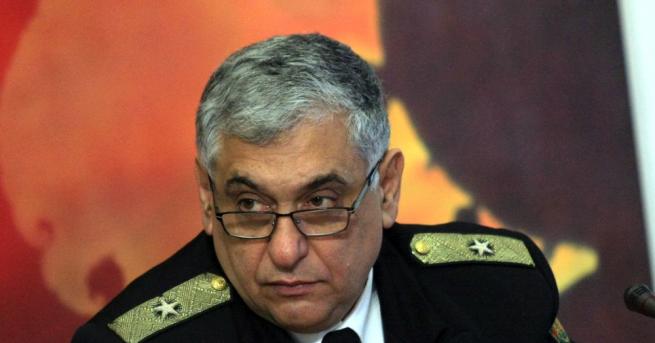 Със 17 гласа против един за и без въздържали се