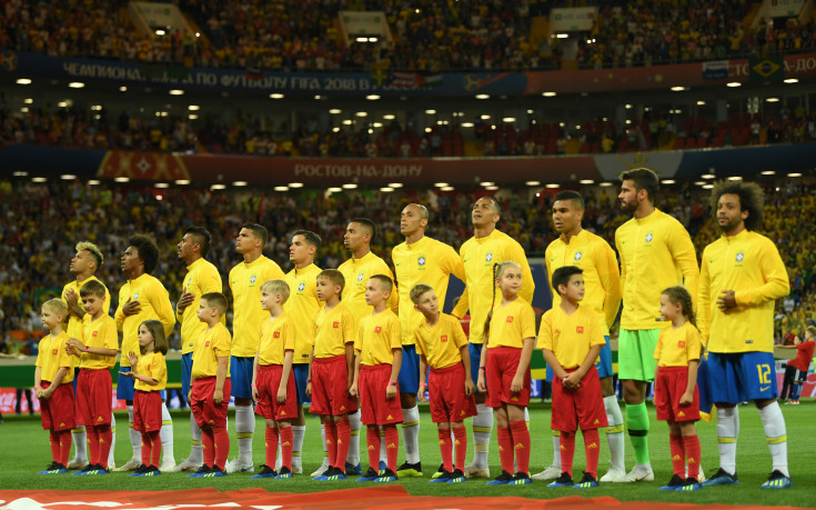 Кралят е мъртъв! Но кой ще сложи короната?