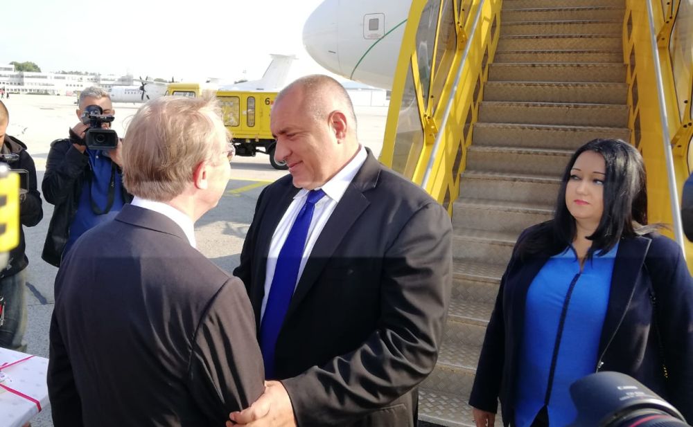 Министър-председателят Бойко Борисов пристигна в Австрия. В състава на официалната делегация е и министърът на Българското председателство на Съвета на Европейския съюз 2018 Лиляна Павлова