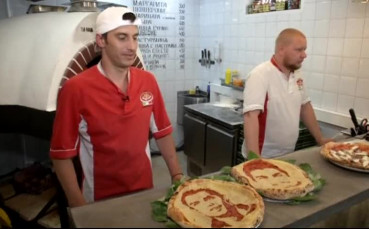 Ресторант стана хит с пици на футболисти