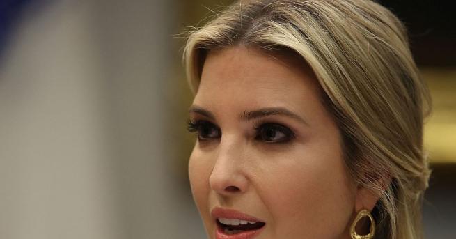 Днес тя е първата дъщеря на САЩ всеотдайна майка и