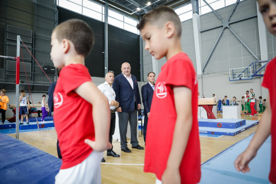 Министър Кралев откри държавното първенство по спортна гимнастика1