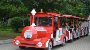 Започват летните разходки с влакчета в Казанлък