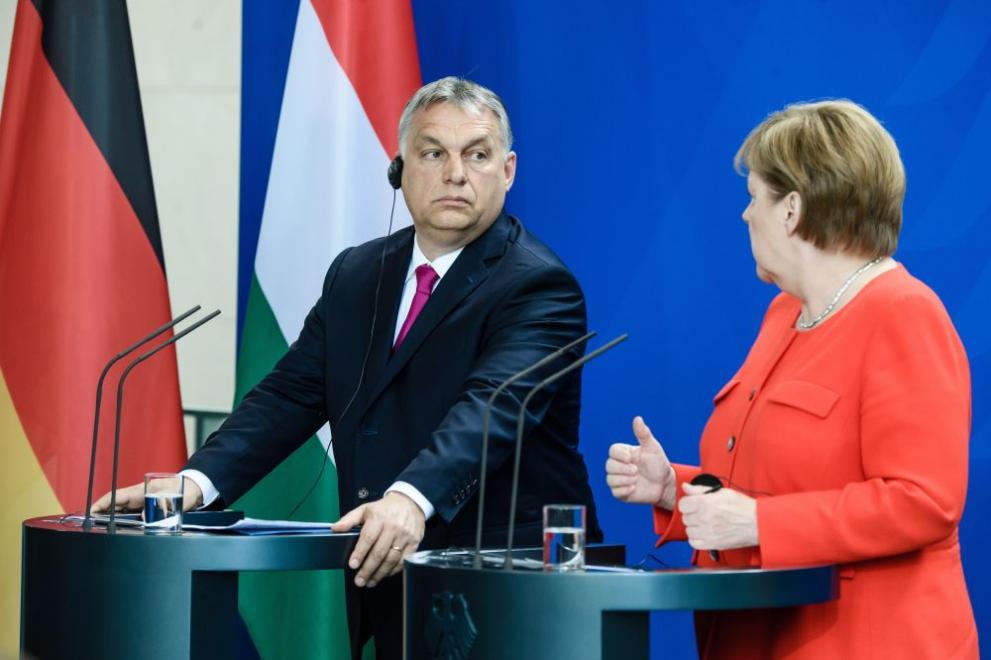  Ангела Меркел и Виктор Орбан 