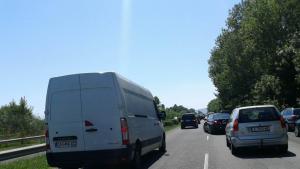 трафик на автомобили