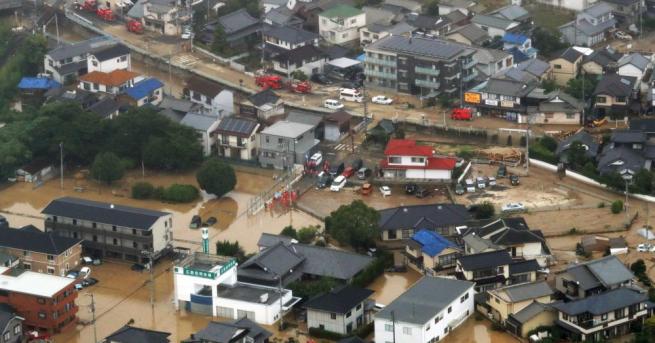 Броят на жертвите на проливните дъждове връхлетели западната част на