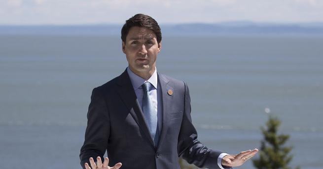 Канадският премиер Джъстин Трюдо, преизбран за втори мандат, но без