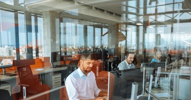 Рекорден глад за кадри у нас за последните осем години