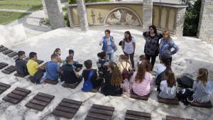 деца Мездра