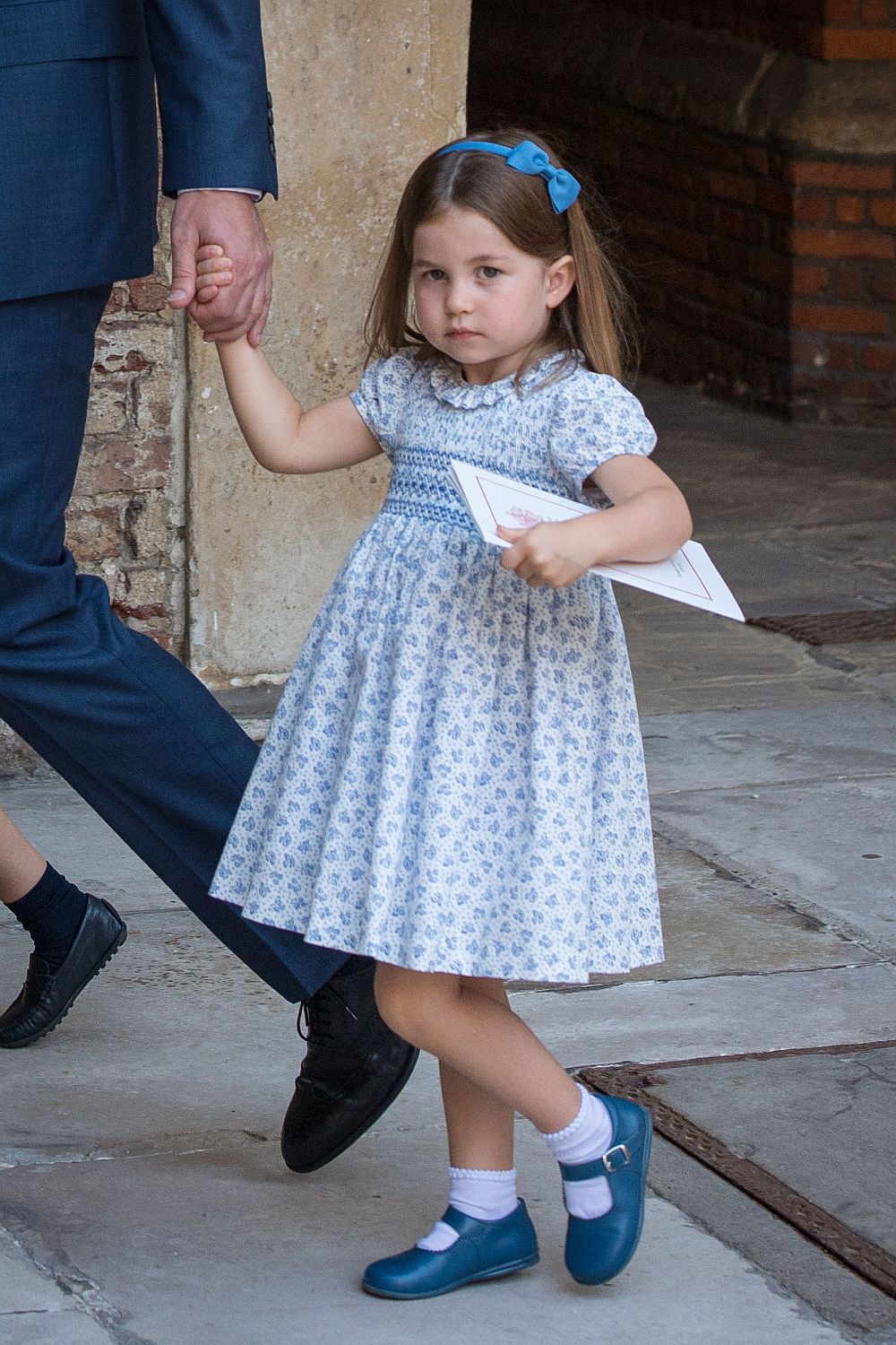 Кръстиха малкия принц Луи на частна церемония в Лондон