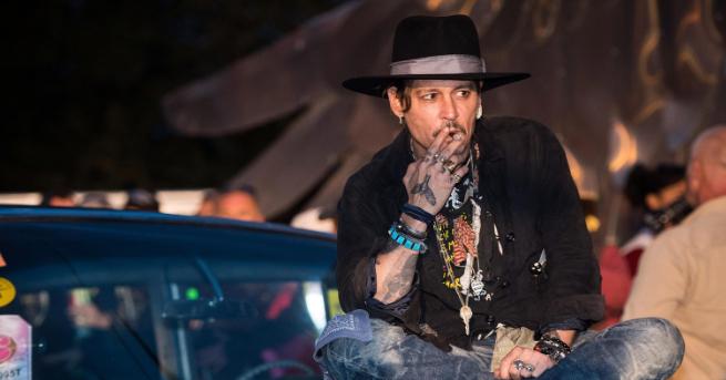 В Лос Анджелис беше подаден съдебен иск срещу актьора Джони