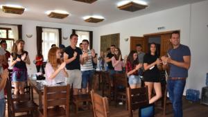 Младежи от пет държави изучаваха тънкостите на предприемачеството