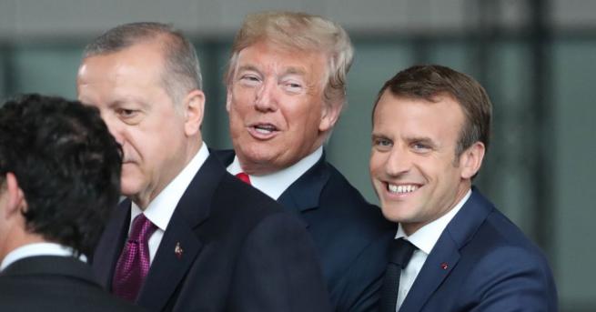 Президентът на Франция Еманюел Макрон призова днес членовете на НАТО