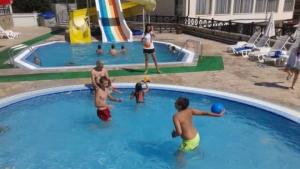 плувно лято в Банско