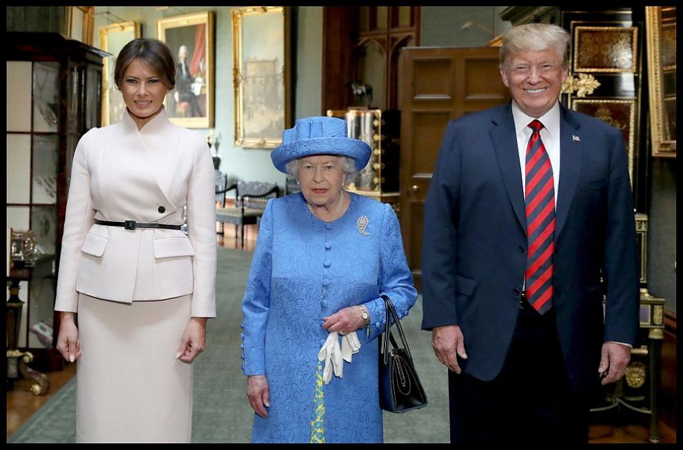 Доналд и Мелания Тръмп при британската кралица Елизабет Втора