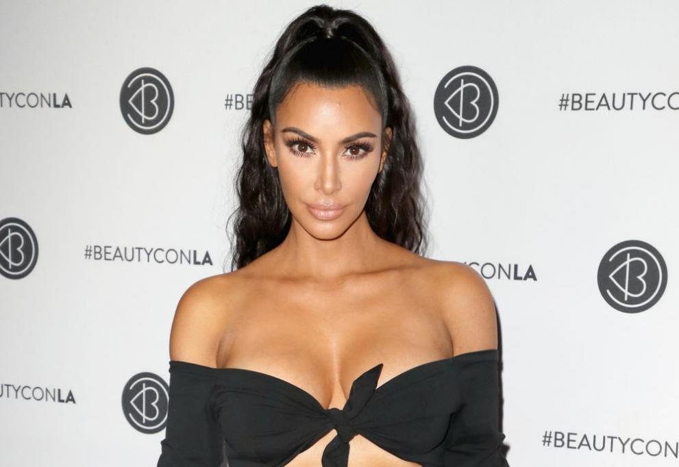  Ким Кардашиян 