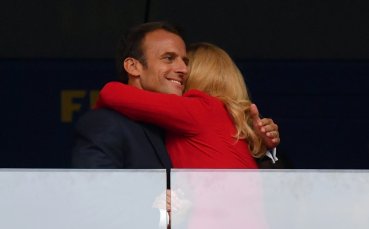 Хърватите се гордеят: Светът говори за нас и красивата ни президентка