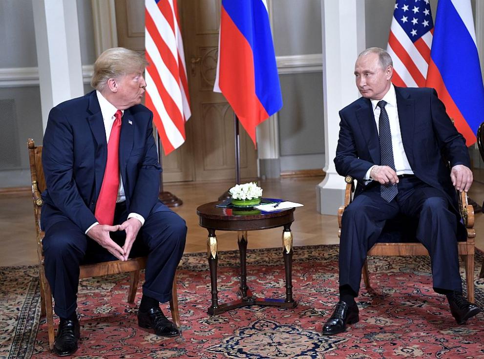  Американският президент Доналд Тръмп и съветският му сътрудник Владимир Путин 
