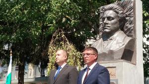 Румен Радев