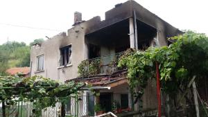 пожар Люти дол