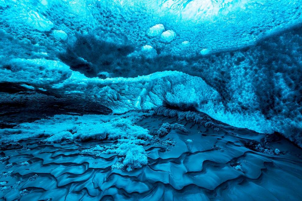 Ледените пещери Менденхол, Аляска