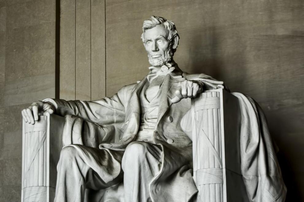  Ейбрахам Линкълн 