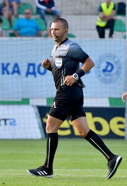 Ивайло Стоянов рефер съдия футбол футболен 2018 юли1