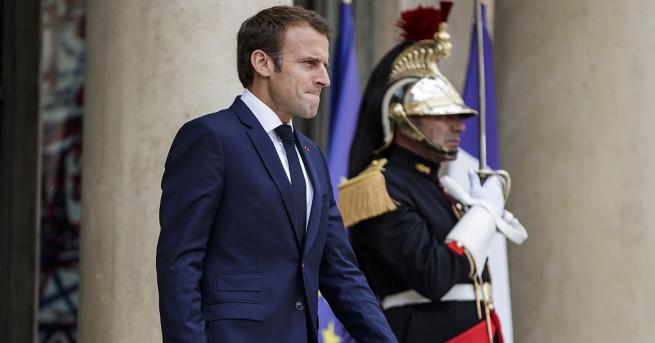 Френският президент Еманюел Макрон е разпоредил да бъде извършена реорганизация