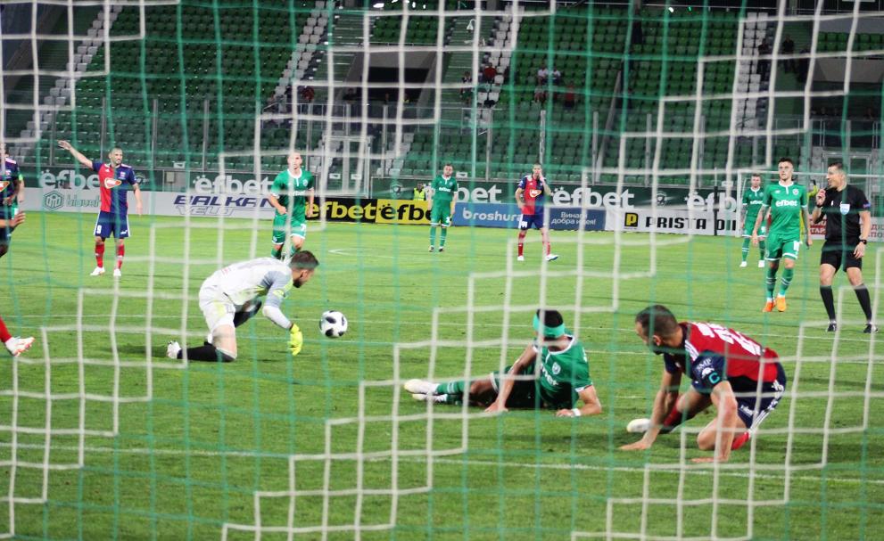 "Лудогорец" изпусна "МОЛ Види"