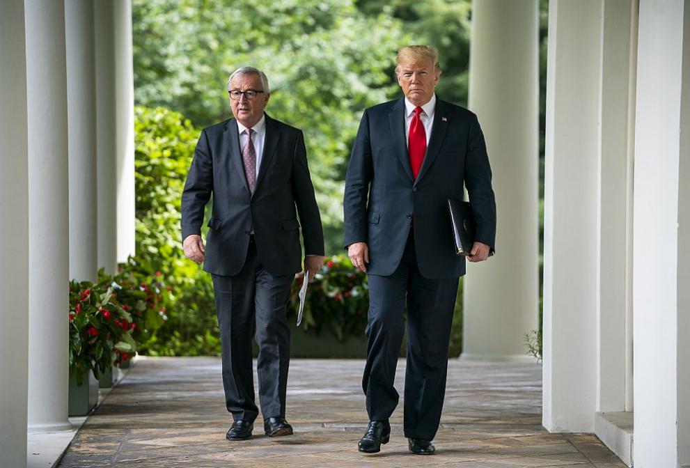 Председателят на ЕК Жан-Клод Юнкер и президентът на САЩ Доналд Тръмп