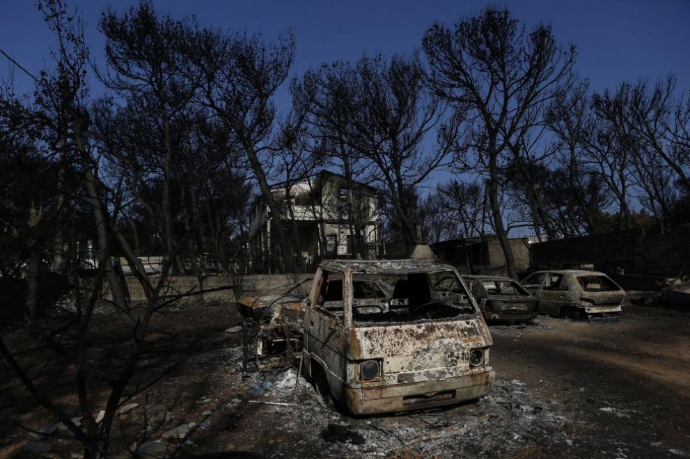  Гърция се прости с жертвите на пожарите 