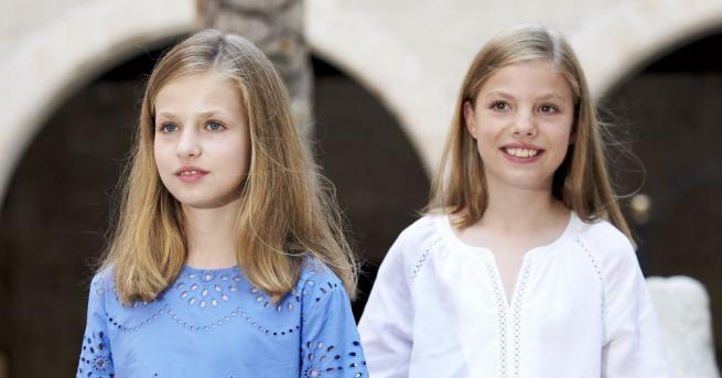 Кралското семейство на Испания отново очарова почитателите на фамилиите със
