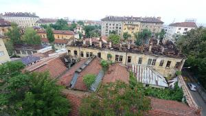 Царските конюшни