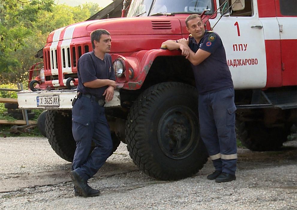 пожарникари в Маджарово спасиха дете