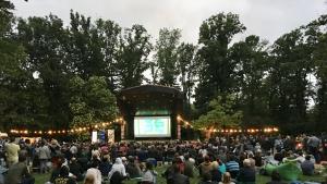 Пътуващо лятно кино