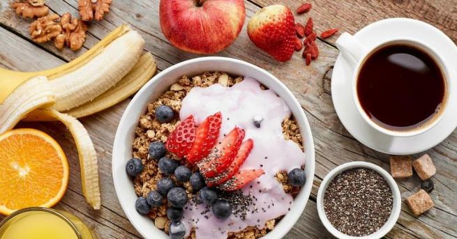 Добрата закуска особено когато е богата на протеини намалява натрапчивото