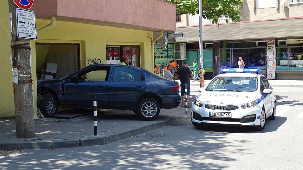  кола случай 