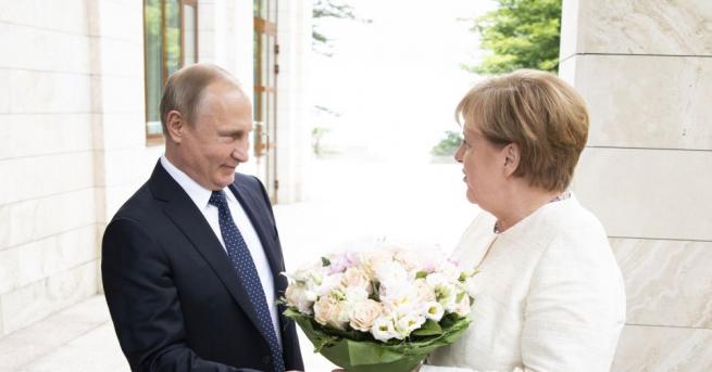 Германският канцлер Ангела Меркел и руският президент Владимир Путин ще