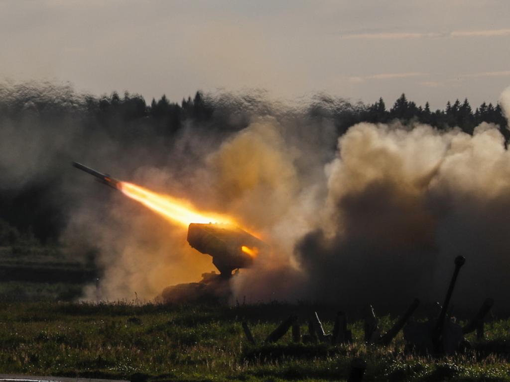 Русия концентрира сили край северната част на украинската Харковска област