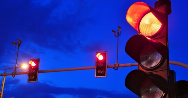 Шофьор нападна друг шофьор на светофар в София Сигнал за