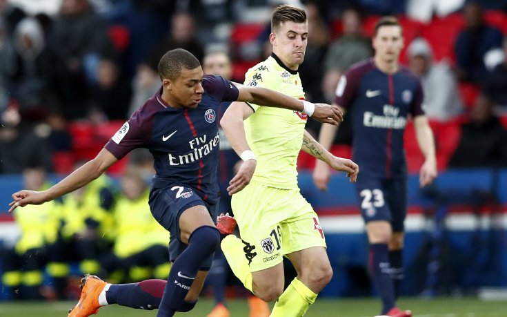 ПСЖ с нов успех във Франция, Неймар и Мбапе бележат