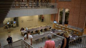 Български книги допълниха библиотечния фонд на Утопия в Аалст