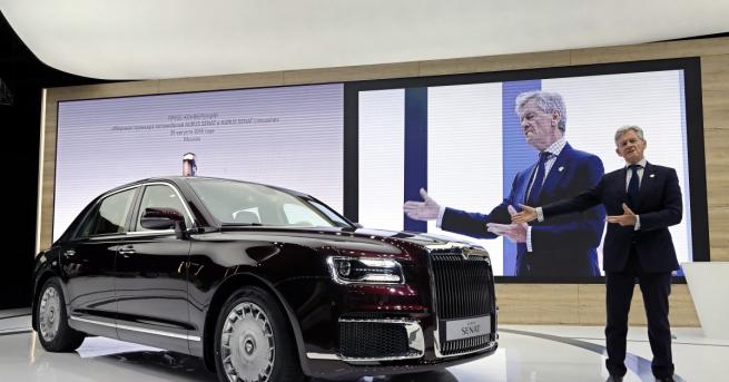 Лимузината на която се вози руският президент Владимир Путин бе представена официално