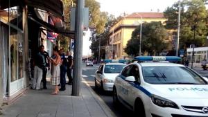 побой уличен музикант