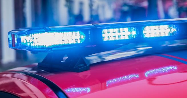 Пожар избухна в събота сутринт след експлозия в рафинерия близо