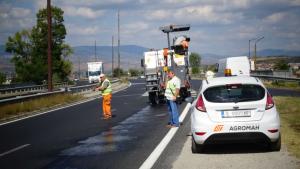 Започна текущ ремонт на настилката