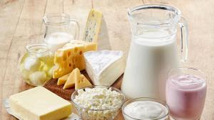 Цените при млечните продукти бележат спад като редуцирането е между
