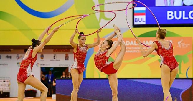 Българският ансамбъл спечели златен медал във финала на пет обръча